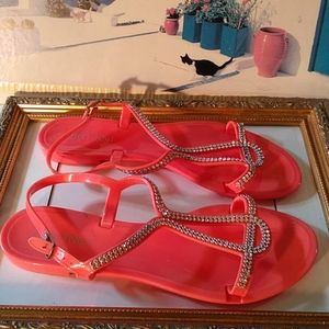 Bertinni flat sandals